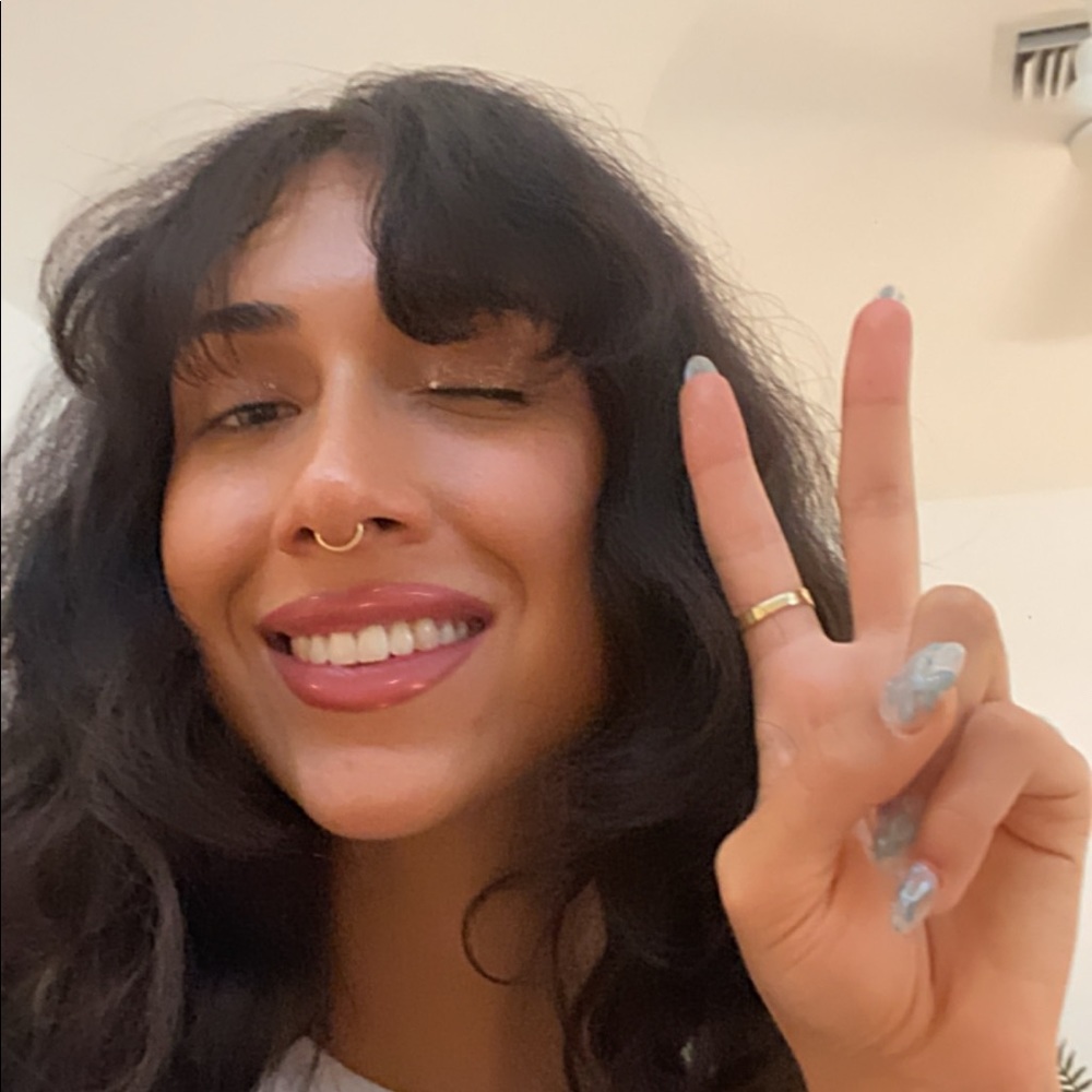 Meet your Posher, Nikki